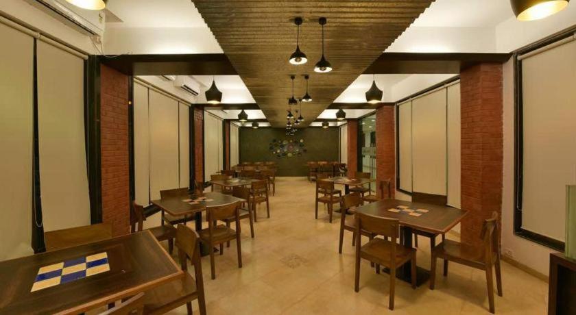 Marigold Stay Jambhulpada Exterior photo