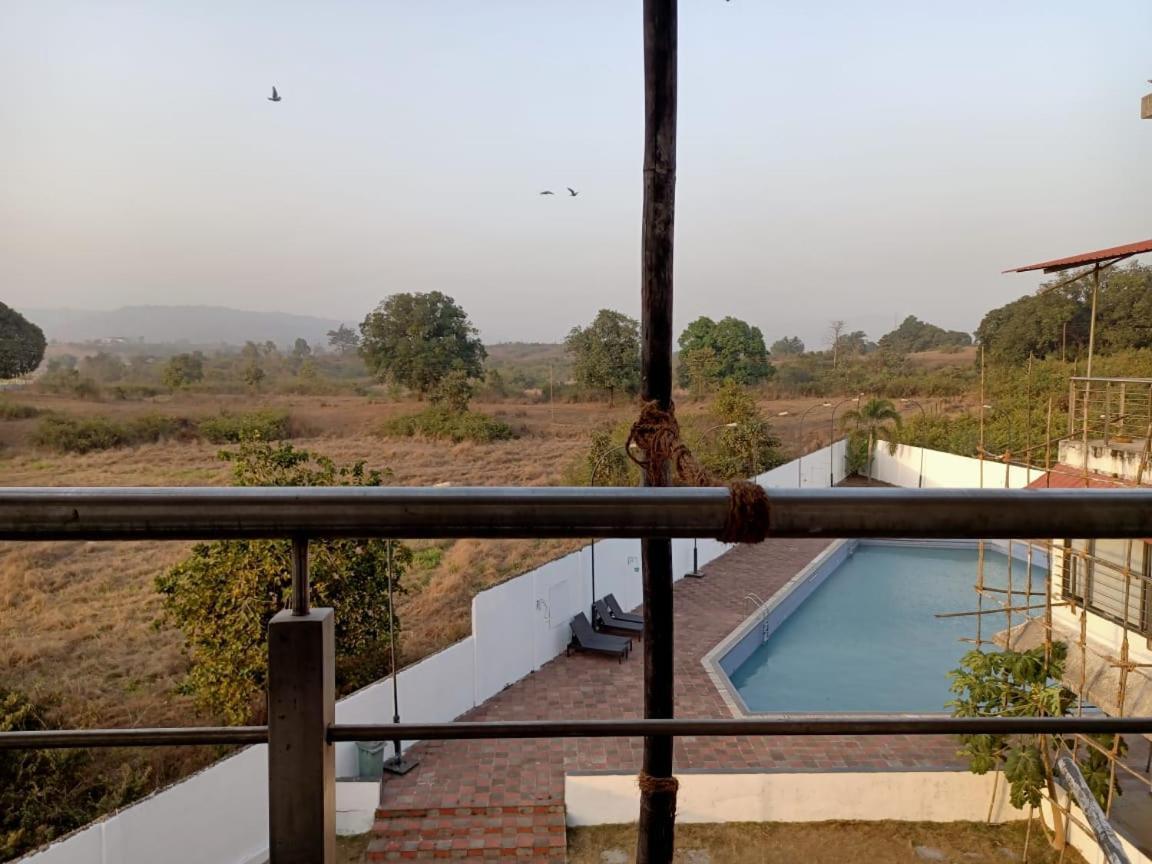 Marigold Stay Jambhulpada Exterior photo