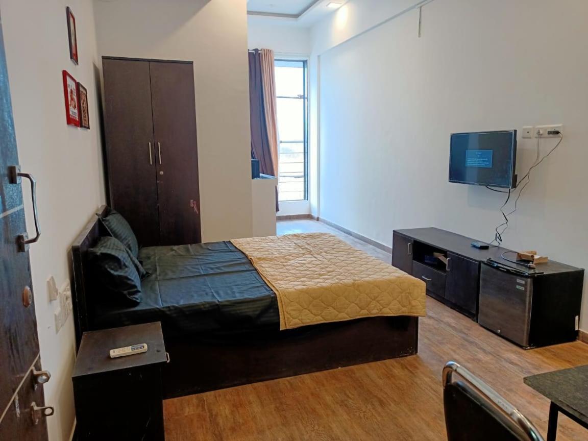 Marigold Stay Jambhulpada Exterior photo