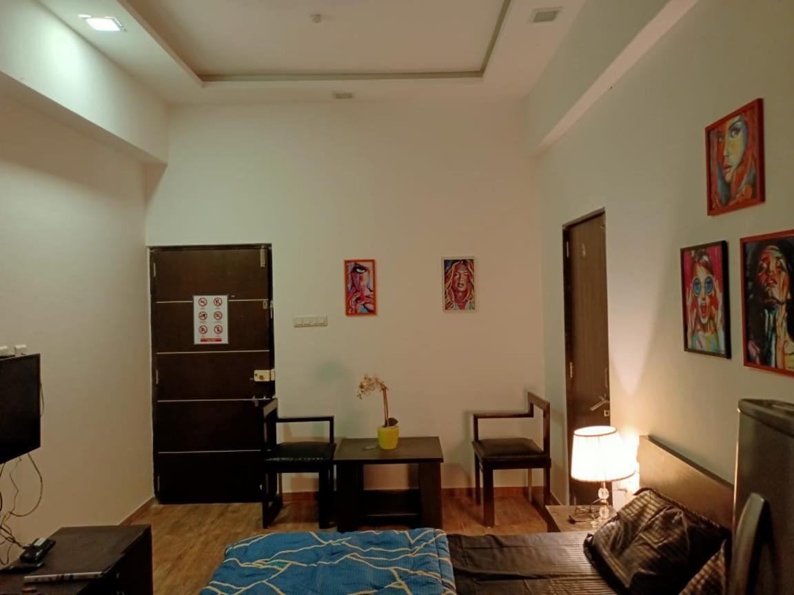 Marigold Stay Jambhulpada Exterior photo
